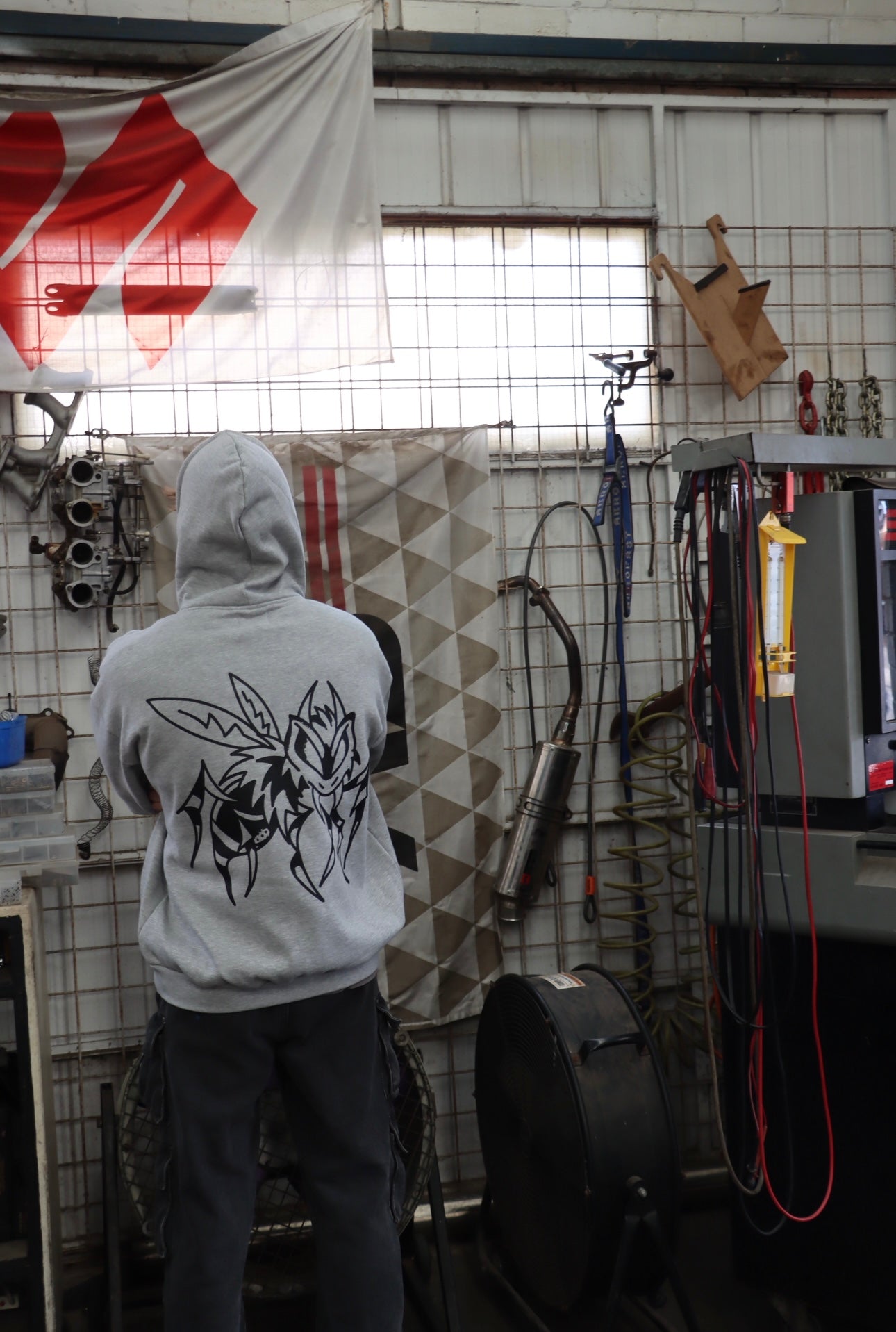 Killer Bee Hoodie Grey Marle