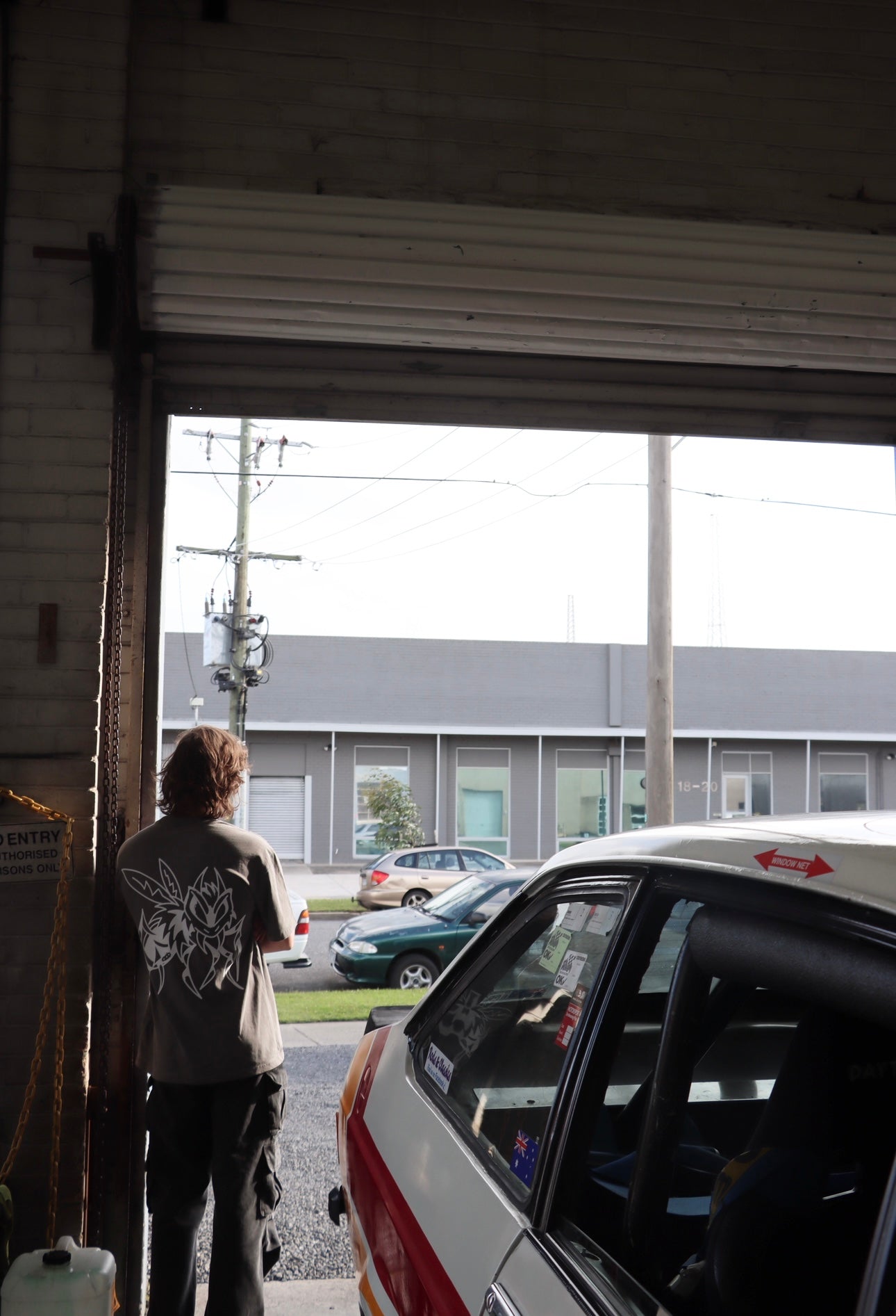 Killer Bee T-Shirt Faded Grey